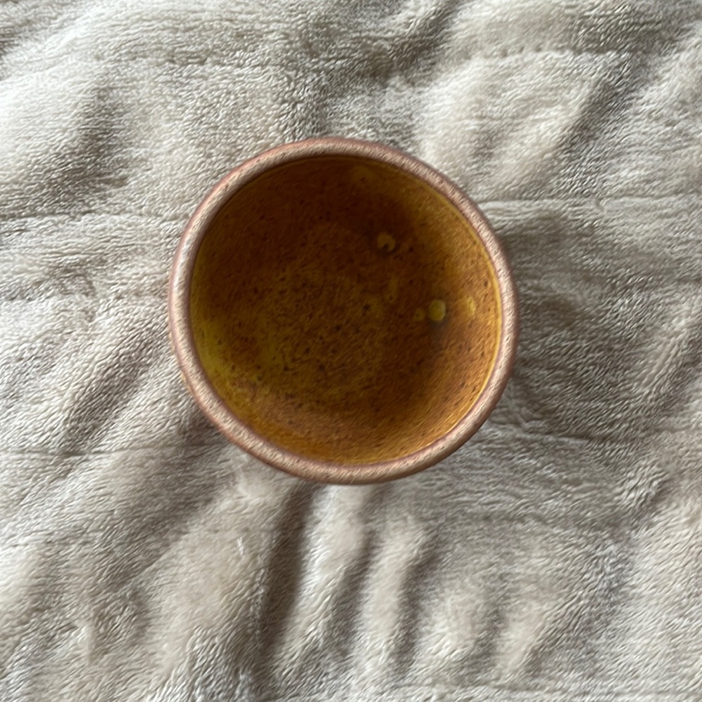 Stoneware dish, petite.